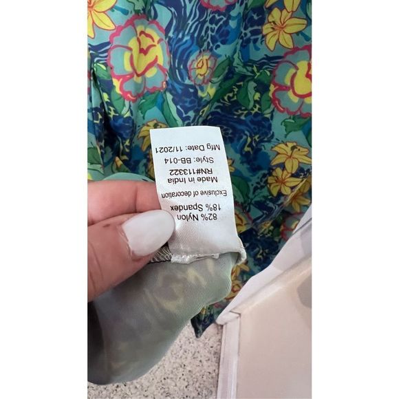 Chelsea Gunn Womens Tunic Blouse Short Sleeve Floral Blue Yellow Large - Picture 7 of 10